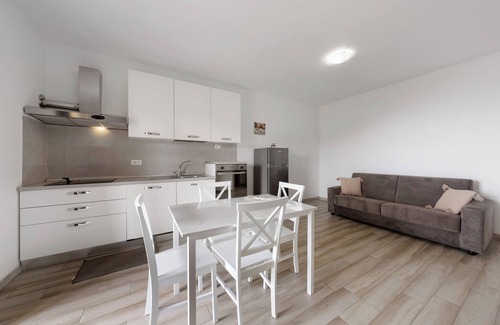 Zignago Apartment | Apartment 'Camera 6' with Mountain View, Wi-Fi and Air Conditioning