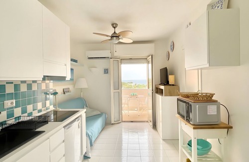 Stintino Apartment | Apartment 'Casa 19' with Sea View, Wi-Fi and Air Conditioning