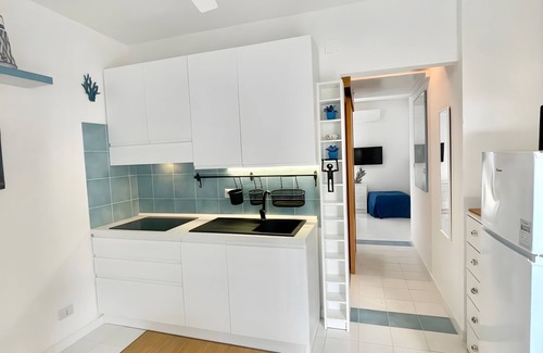 Stintino Apartment | Apartment 'Casa 20' with Private Terrace, Wi-Fi and Air Conditioning
