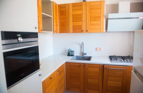 Sona Apartment | Apartment 'Casa Di Olly' with Private Garden, Wi-Fi and Air Conditioning