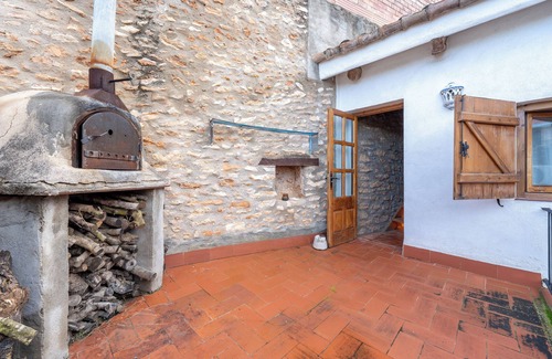 Masdenverge House | Apartment 'Casa Elisa' with Private Terrace, Wi-Fi and Air Conditioning