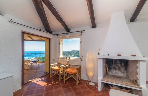 Porto Cervo Apartment | Apartment 'Casa Esmeralda' with Sea View and Private Terrace