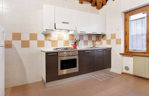 Baselga di Pine Apartment | Apartment 'Casa Pòlse' with Mountain View, Shared Garden and Wi-Fi