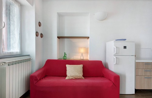 Montaretto Apartment | Apartment "Casa Mare Montaretto 2" with Sea View, Private Terrace & Wi-Fi