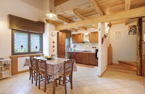 Panorama Apartment | Apartment "Casa Michod - Nonno Marcel" with Mountain View, Shared Garden and Wi-Fi