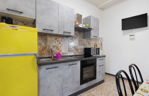 Marina di Massa Apartment | Apartment "Casa Perla" Near the Beach