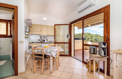 Rena Majore Apartment | Apartment "Casa Pineta" with Splendid Sea View, Private Garden, Terrace & A/C