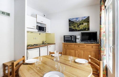 Cauterets Apartment | Apartment Cauterets, 1 bedroom, 4 persons