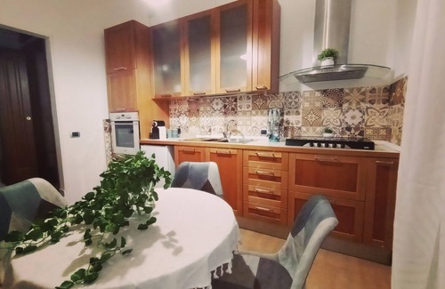 Monreale Apartment | Apartment center of Monreale a stone's throw from the cathedral. CIN EN082049C2O4USCBQ3