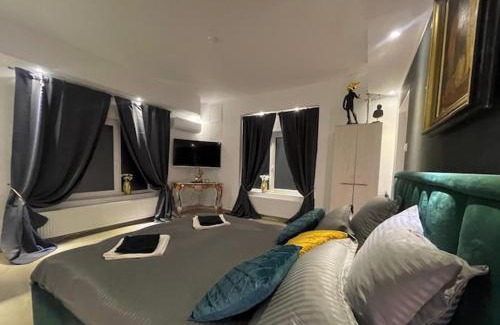 Oradea Apartment | Apartment Central very close to Aquapark Nymphaea