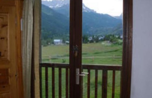 Nevache Apartment | Apartment Challanches Nevache Hautes Alpes one of the most beautiful view