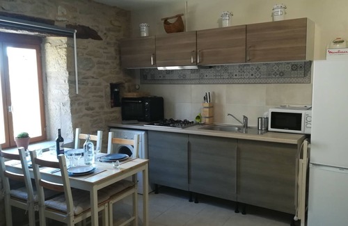Villeneuve d'Aveyron Apartment | Apartment Chez Marcelle