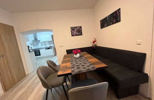 Marktredwitz Condo | Apartment Schlossblick directly on the stream and bike path