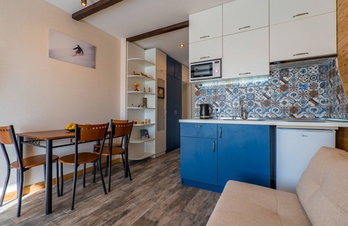 Dusheti Apartment | Apartment decorated with a lots of wood, with breathtaking view on mountain