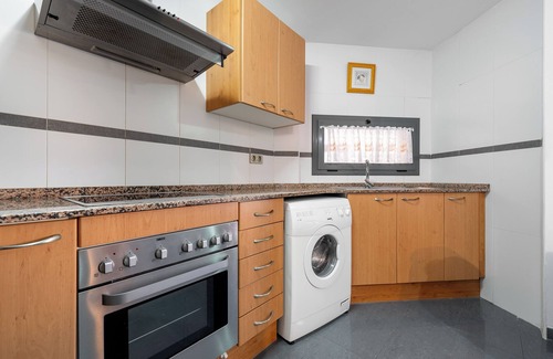 Deltebre Apartment | Apartment "Deltebre Riu" with Shared Pool & Wi-Fi