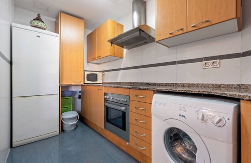 Deltebre Apartment | Apartment "Deltebre Riu" with Shared Pool & Wi-Fi
