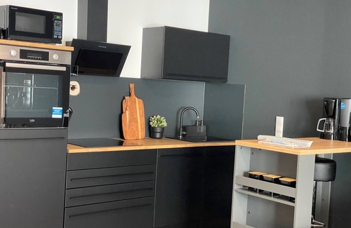 Gossenheim Apartment | Apartment 'Demhouse' with Wi-Fi