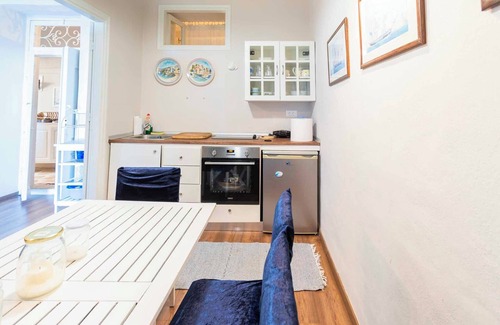 Symi Apartment | Apartment 'Dikaia 3' with Sea View, Wi-Fi and Air Conditioning