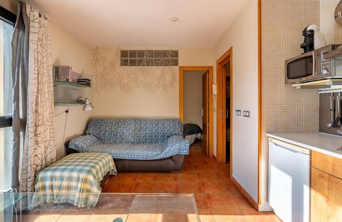 Pradollano Apartment | Apartment 'Diseño A Pie De Pista' with Mountain View and Wi-Fi