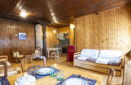 Campodolcino Apartment | Apartment Don Romeo Mountain Flat by Interhome