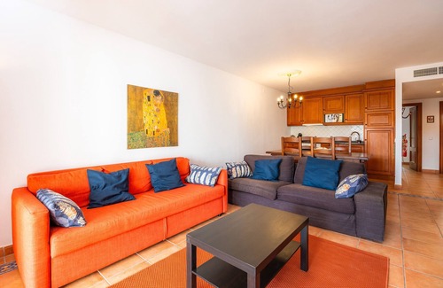 Cala d'Or Apartment | Apartment 'Dream Mallorca Dorada' with Shared Pool, Wi-Fi and Air Conditioning