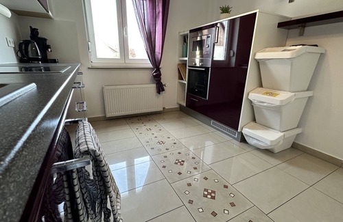 Koetz Apartment | Apartment "Dreams im Obergeschoss" with Private Terrace & Wi-Fi