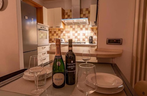 Pegli Apartment | Apartment 'Due Passi Dal Mare - Pegli' with Balcony and Wi-Fi