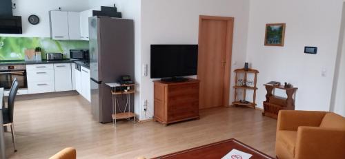 Grafenwohr Apartment | Apartment E2 - Gut ausgestattete 3-Zimmerwohnung 64 qm, für 1-3 Personen 1 DZ 1EZ