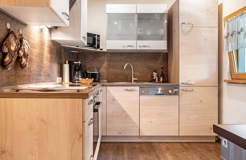 Bernbeuren Apartment | Apartment 'Echerschwang2' with Shared Garden, Balcony and Wi-Fi