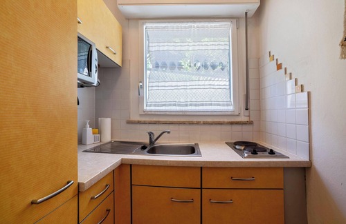 Merano Apartment | Apartment 'Ella' with Mountain View, Pool, Terrace & Wi-Fi
