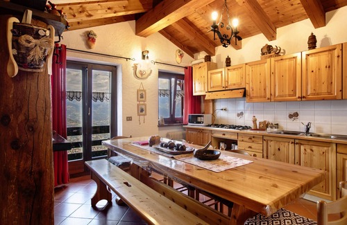 Gerdaz Apartment | Apartment 'Elois' with Mountain View, Shared Terrace and Wi-Fi