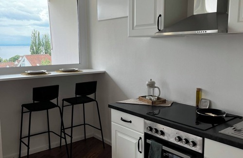 Ueberlingen Apartment | Apartment Emilio - Small apartment with great lake and alpine views