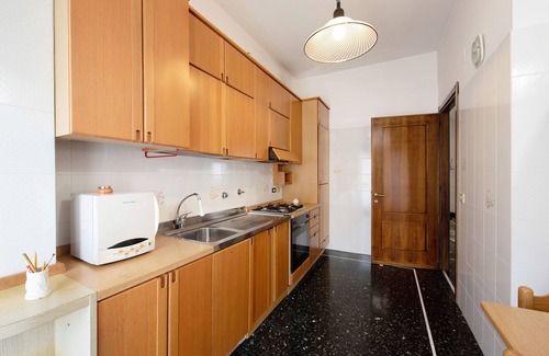Arenzano Apartment | Apartment "Enrica - Arenzanohost" with Sea View, Balconies & A/C