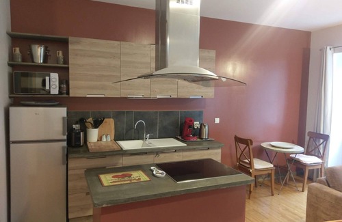 Eaux-Bonnes Apartment | Apartment-Ensuite with Bath-Cannelle
