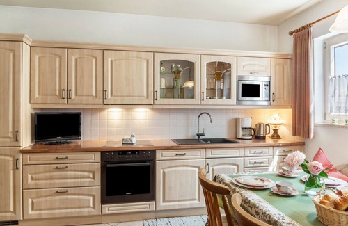 Farchant Apartment | Apartment "Enzian" with Mountain View, Garden & Wi-Fi
