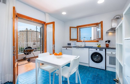 Colonia Sant Jordi Apartment | Apartment 'Apartamento Cabrera' with Private Terrace, Wi-Fi and Air Conditioning