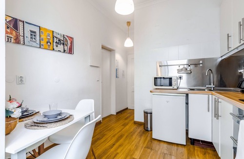 Misericordia Apartment | Apartment 'Escadinhas Da Santa' with Wi-Fi