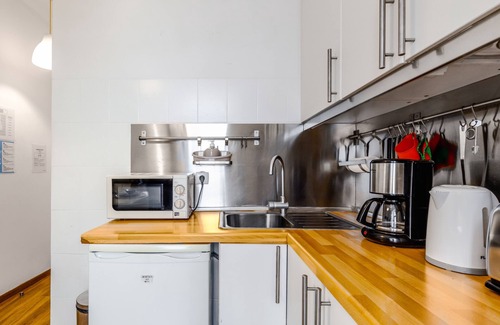 Misericordia Apartment | Apartment 'Escadinhas Da Santa' with Wi-Fi