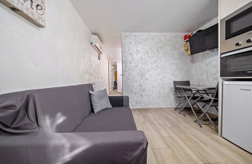 Segur de Calafell Apartment | Apartment "Escapada de Ciudad al Aire Libre" with Pool & Wi-Fi