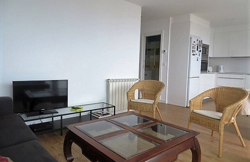 Zarautz Apartment | Apartment Euromar - Pool, tennis, beach and incredible view, by Egona