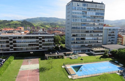 Zarautz Apartment | Apartment Euromar - Pool, tennis, beach and incredible view, by Egona