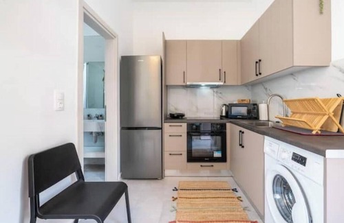 Rhodes Apartment | Apartment 'Evan Suites No 2' with Wi-Fi and Air Conditioning