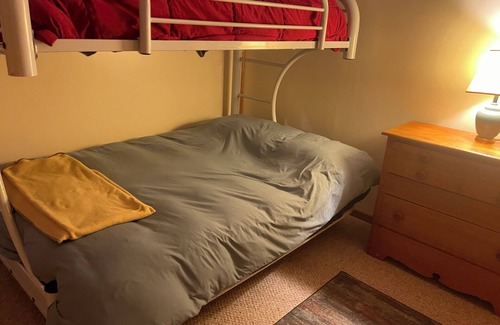 Carrabassett Valley Apartment | Apartment for rent in Sugarloaf. Great location for hiking, biking