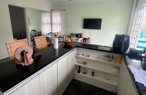 Litoral de Sao Paulo Apartment | Apartment facing the sea, right on the sand