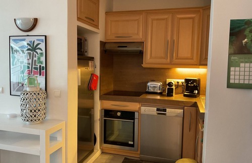 Cros-de-Cagnes Apartment | Apartment facing the sea with terrace and swimming pool in residence le grand large