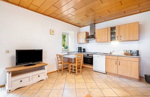 Krappe Apartment | Apartment 'Familie Nahrstedt Parterre' with Shared Terrace, Private Garden and Wi-Fi