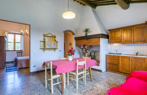 Monteriggioni Apartment | Apartment Fattoria Petraglia - Di Mezzo - MTG202 by Interhome