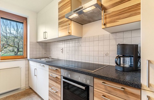 Baiersbronn Apartment | Apartment 'Ferienwohnung Schwarzwald' with Mountain View, Shared Terrace and Wi-Fi