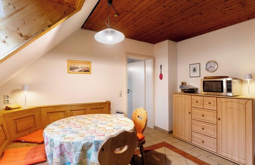 Oberkirch Apartment | Apartment 'Ferienwohnung Hanna' with Mountain View, Balcony and Wi-Fi