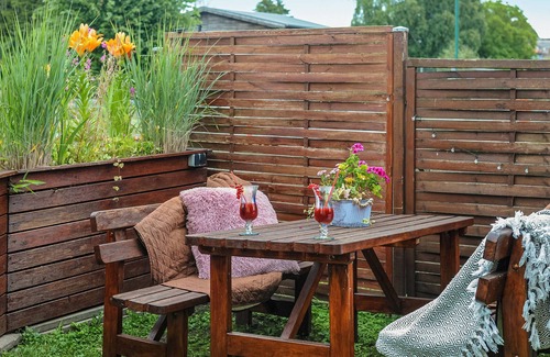 Bastorf Apartment | Apartment 'Ferienwohnung In Ostseenähe' with Private Garden and Wi-Fi